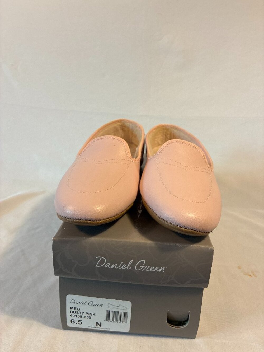 Daniel Green Meg Dusty Pink Leather Slip On House Shoe Slipper Loafers 6.5 N